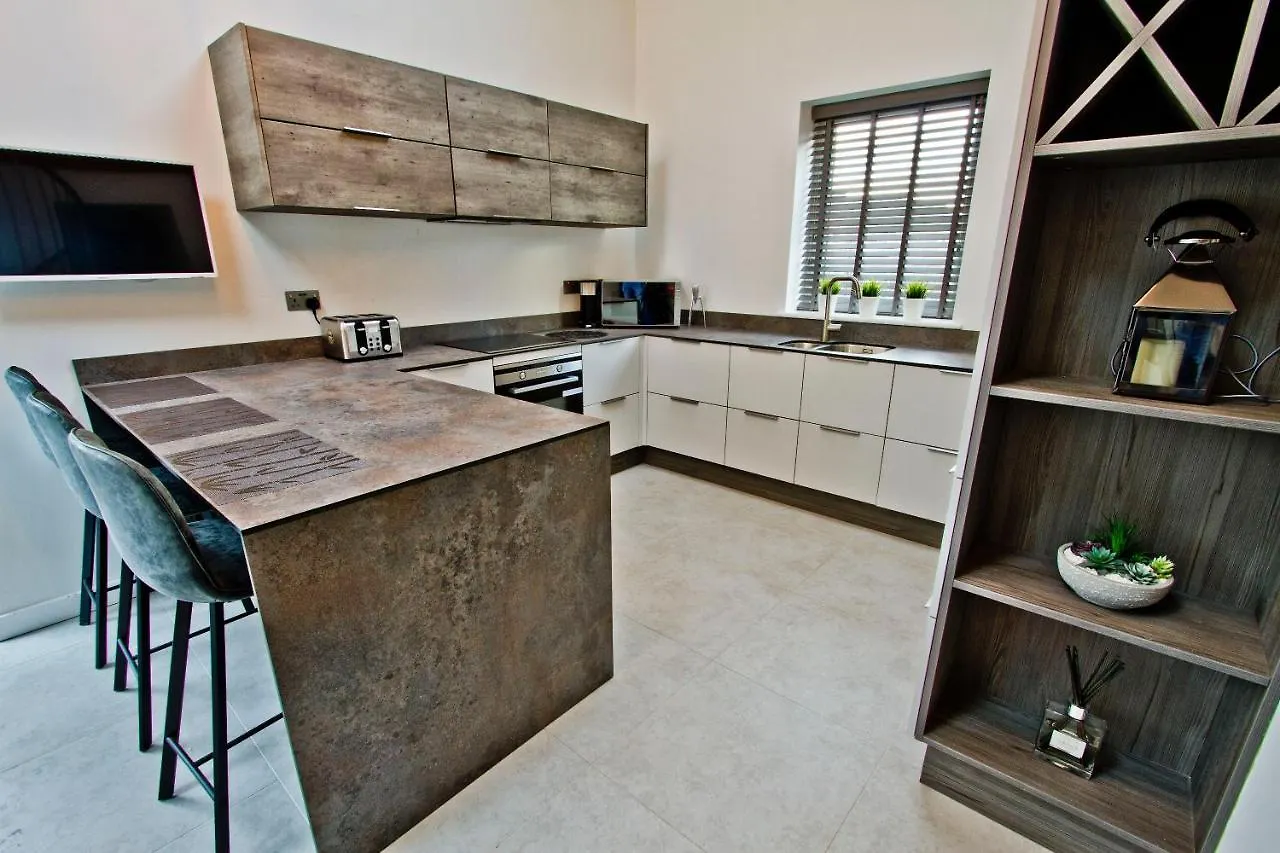 Casa de Férias Contemporary 2 Bedroom Eco Home With A Twist Marton-in-Cleveland