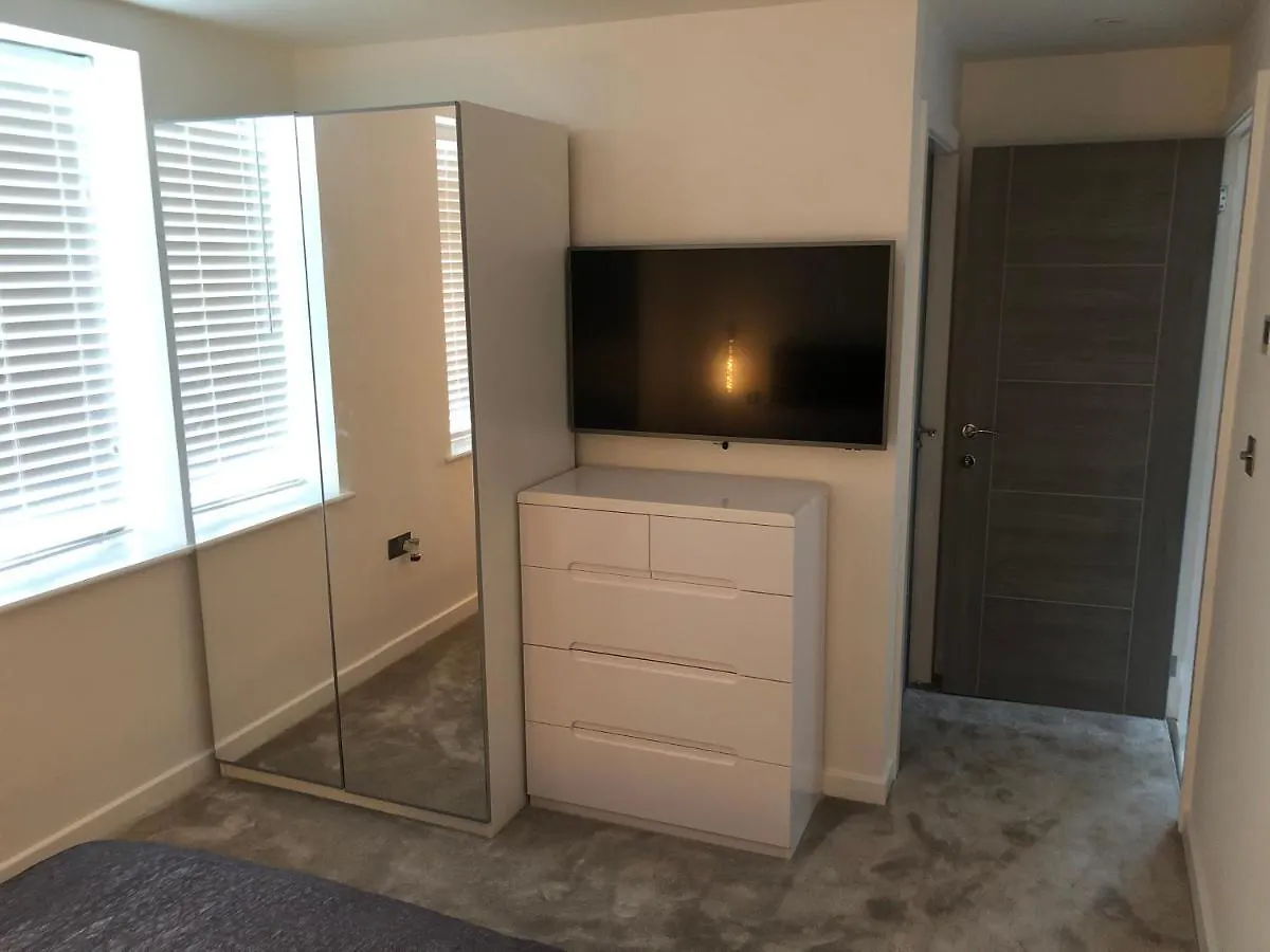 Casa de Férias Contemporary 2 Bedroom Eco Home With A Twist Marton-in-Cleveland